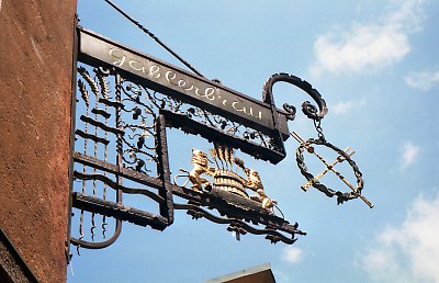 3952-025.jpg