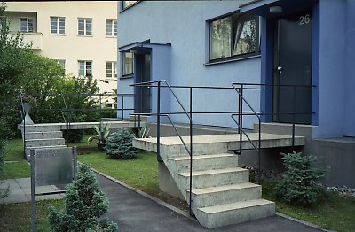 3967-011.jpg