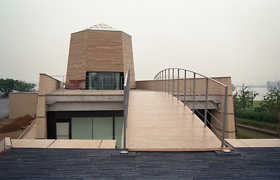 10-53-018.jpg