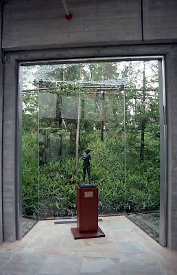 0570-010.jpg