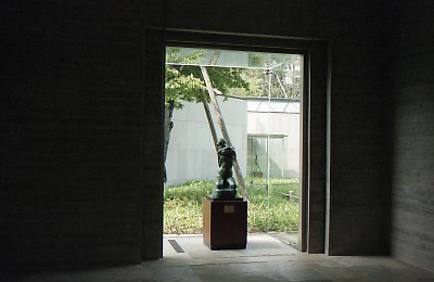 0570-018.jpg