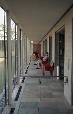 0570-022.jpg