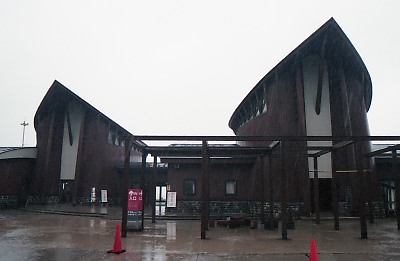 0571-004.jpg