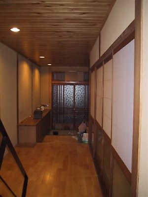 20040220017.jpg