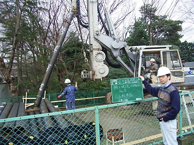 2005032817.jpg
