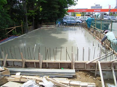 2005050235.jpg